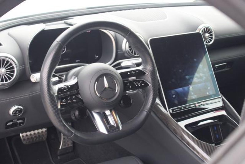 Mercedes-Benz SL usata a Lecce (14)