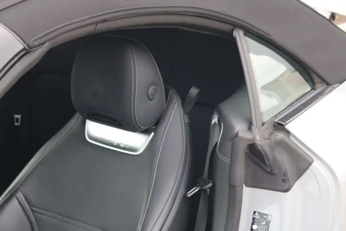 Mercedes-Benz SL usata a Lecce (16)