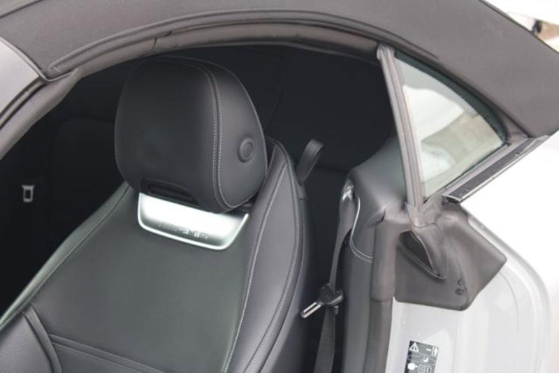 Mercedes-Benz SL usata a Lecce (16)