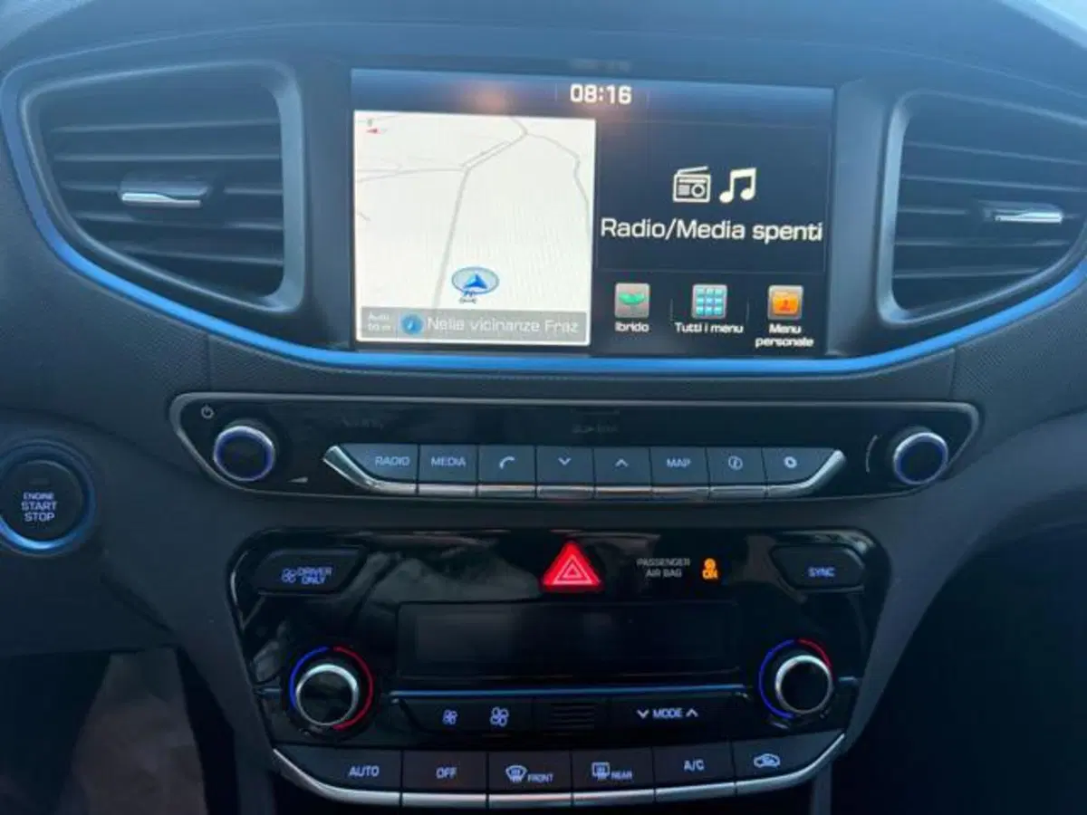 Hyundai Ioniq usata a Verbano Cusio Ossola (13)