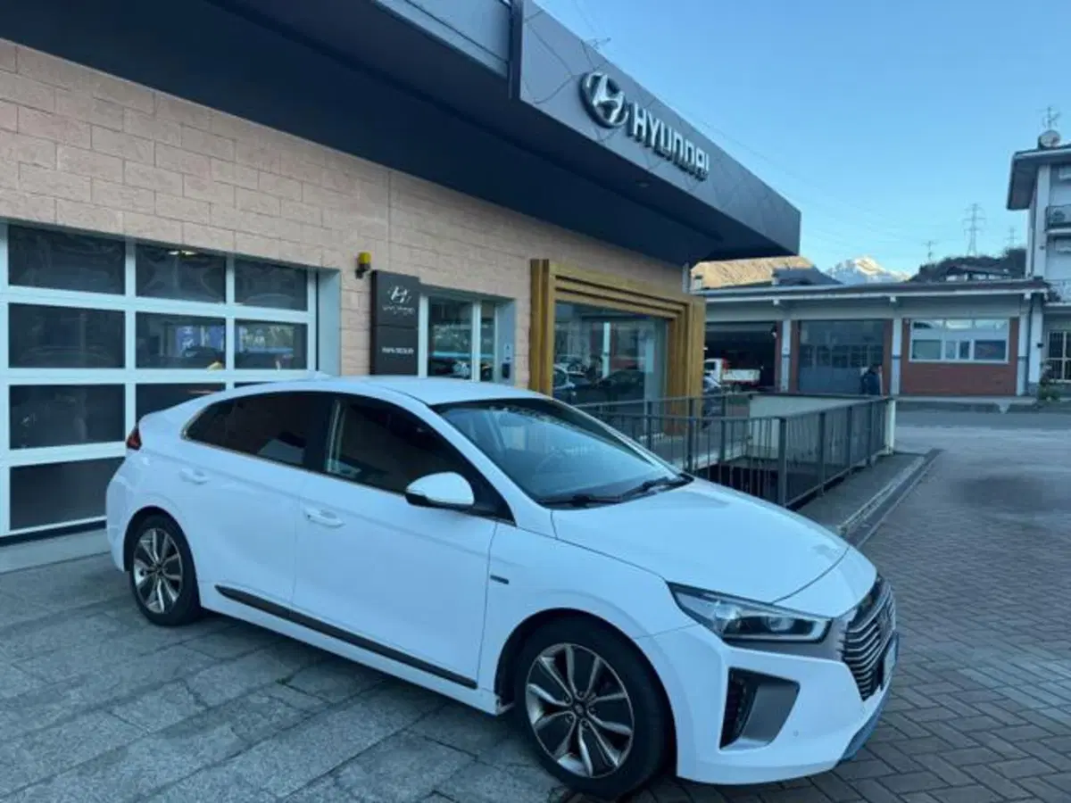 Hyundai Ioniq usata a Verbano Cusio Ossola (2)