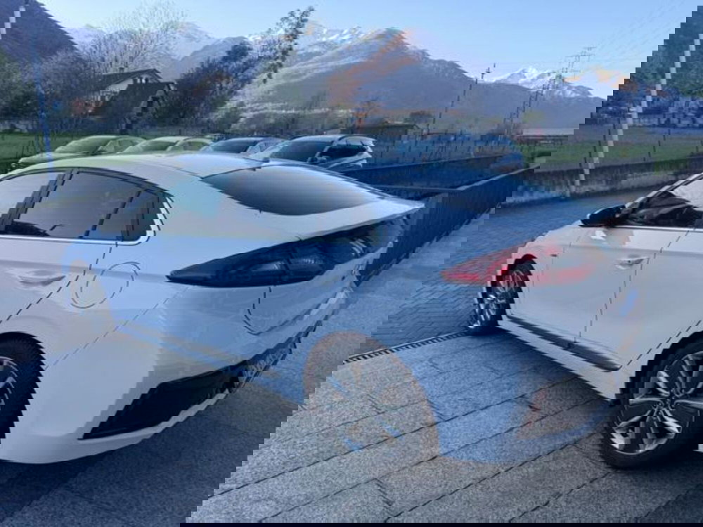 Hyundai Ioniq usata a Verbano Cusio Ossola (5)