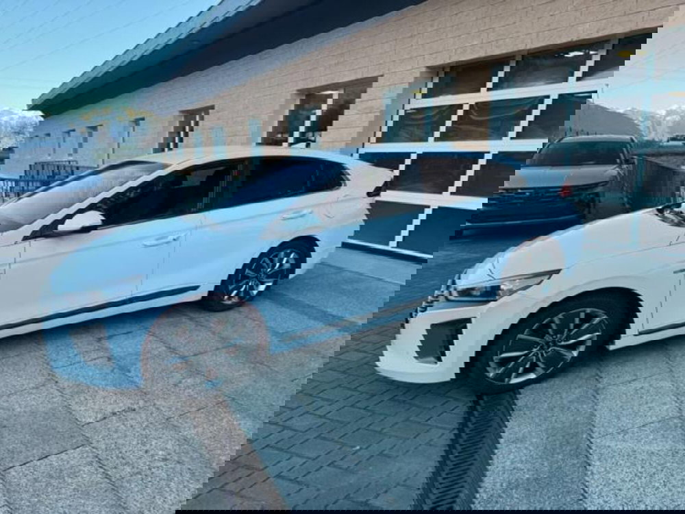 Hyundai Ioniq usata a Verbano Cusio Ossola (7)