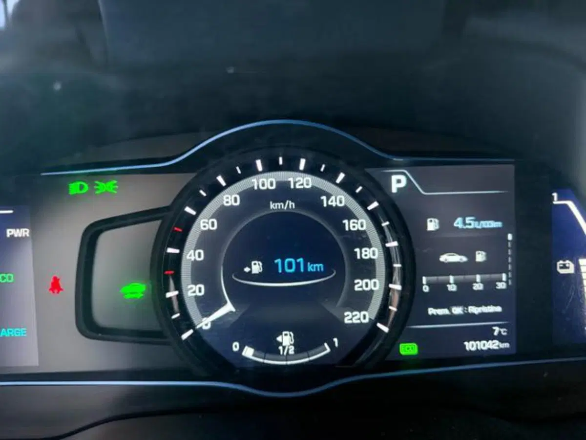 Hyundai Ioniq usata a Verbano Cusio Ossola (9)