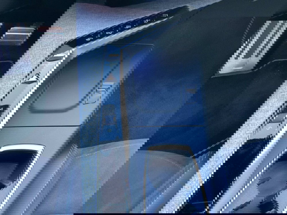 Peugeot 3008 usata a Milano (15)