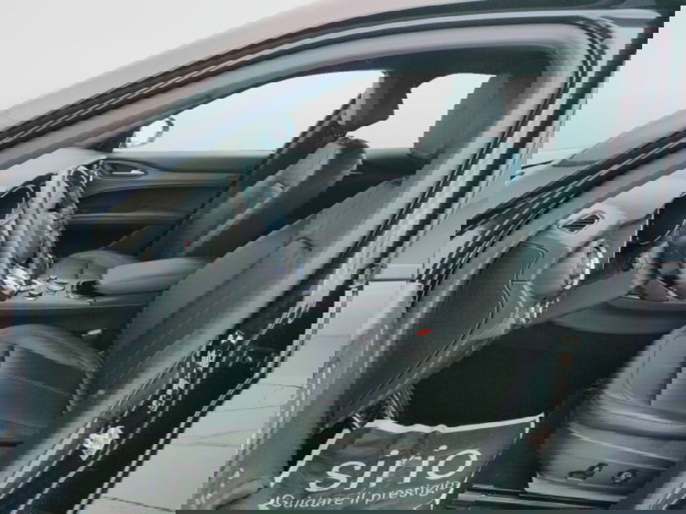 Alfa Romeo Stelvio usata a Teramo (15)