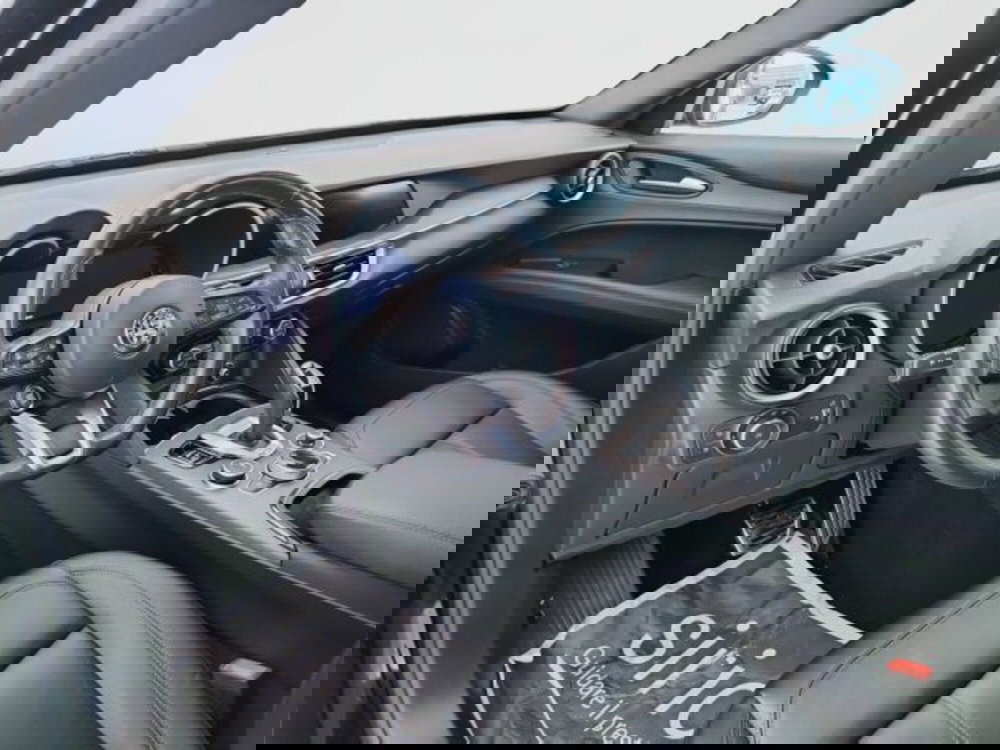 Alfa Romeo Stelvio usata a Teramo (20)