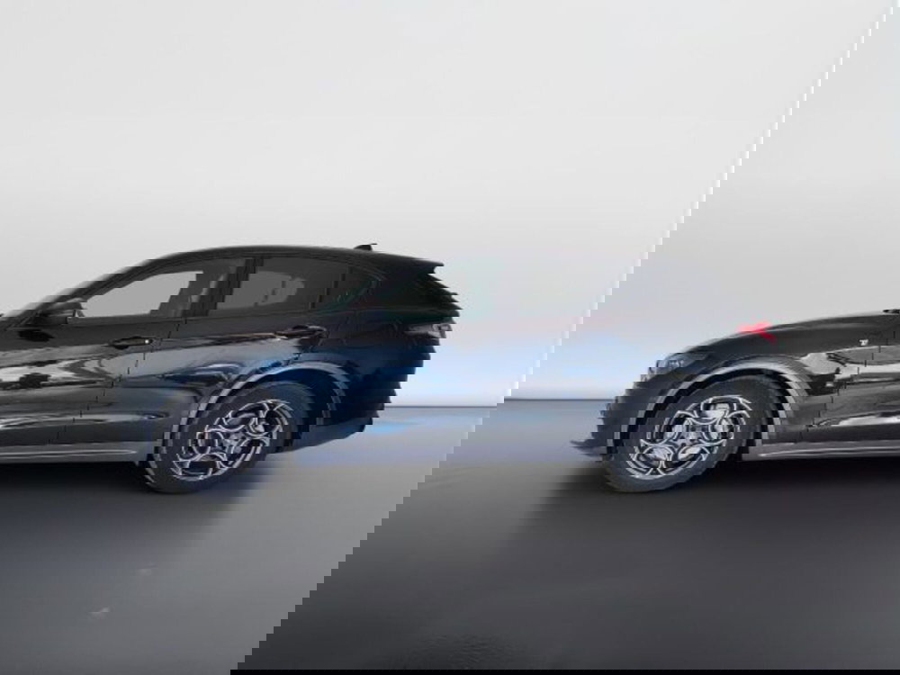 Alfa Romeo Stelvio usata a Teramo (8)