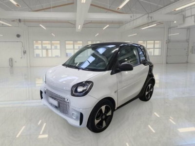 smart Fortwo EQ Passion Nightsky del 2020 usata a Belpasso