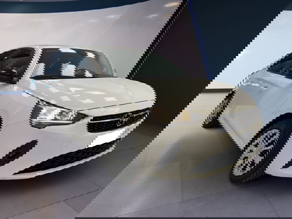 Opel Corsa nuova a Torino (2)