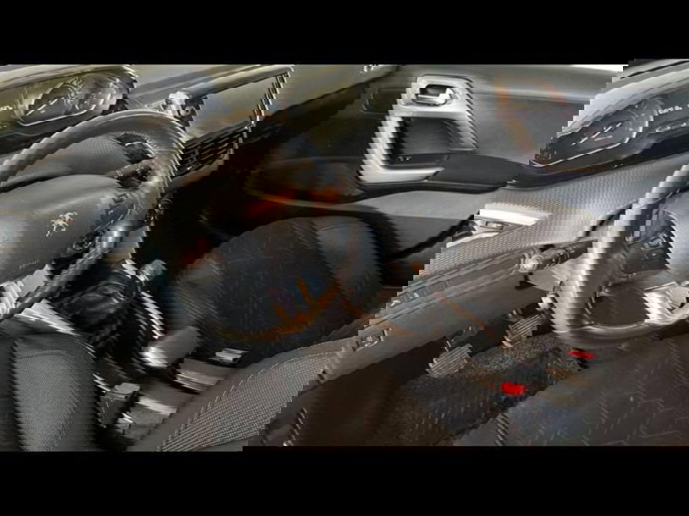 Peugeot 2008 usata a Firenze (10)