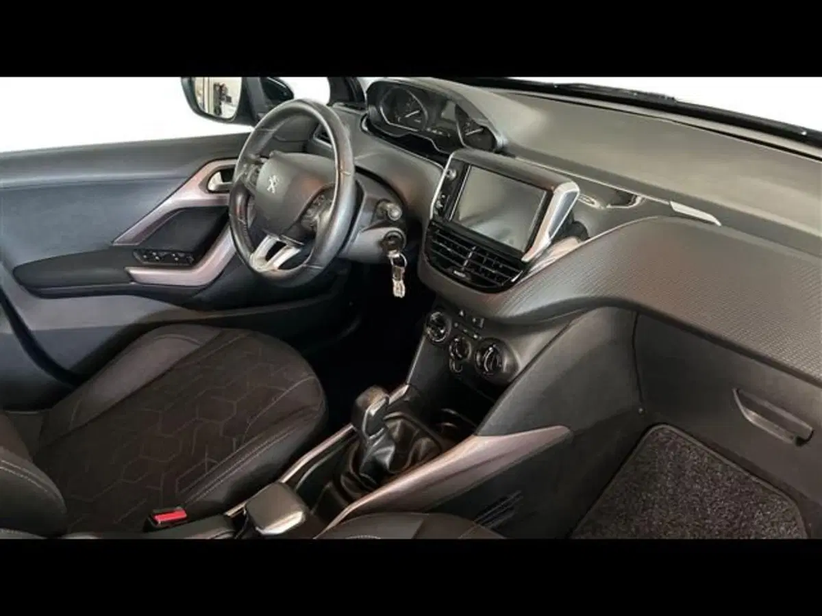 Peugeot 2008 usata a Firenze (11)