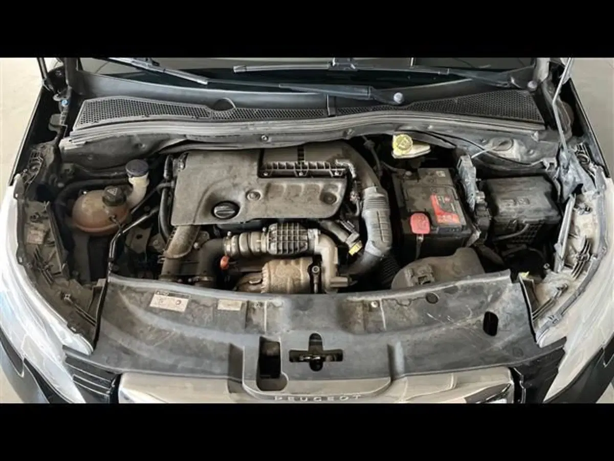 Peugeot 2008 usata a Firenze (15)