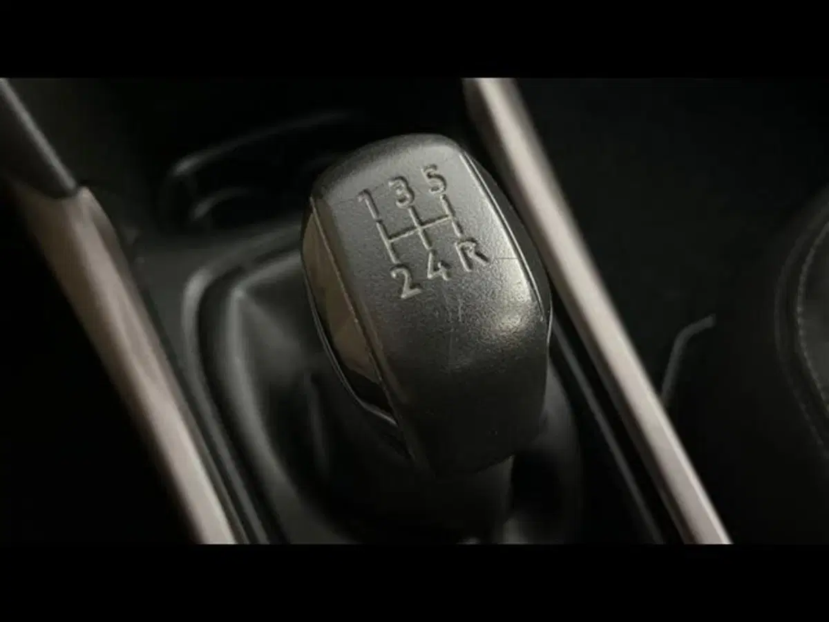 Peugeot 2008 usata a Firenze (9)