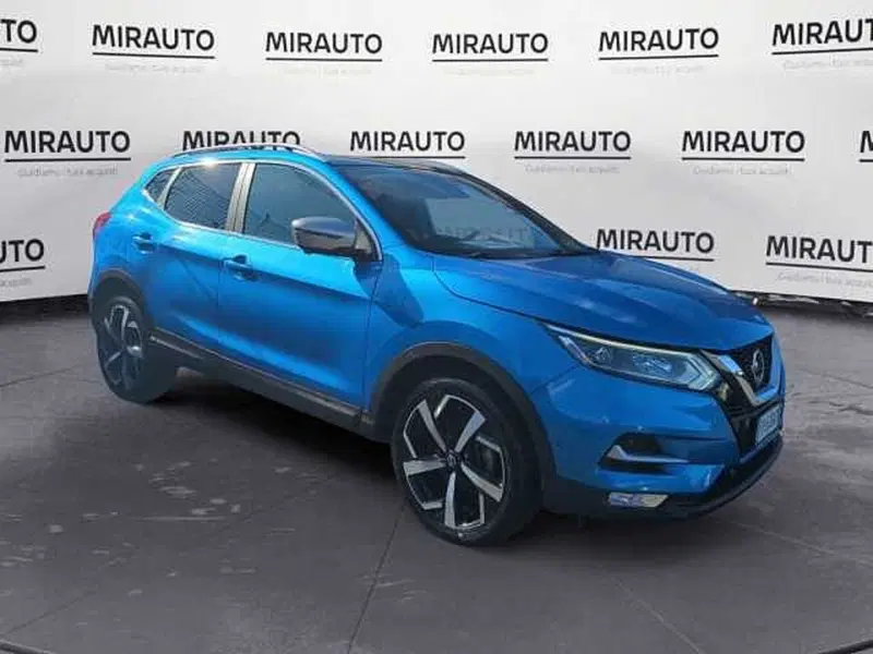 Nissan Qashqai usata a Roma