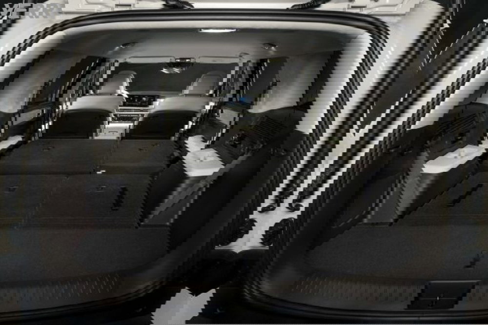 Hyundai Santa Fe nuova a Milano (6)