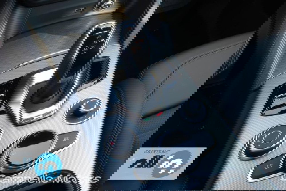 Alfa Romeo Stelvio nuova a Venezia (13)