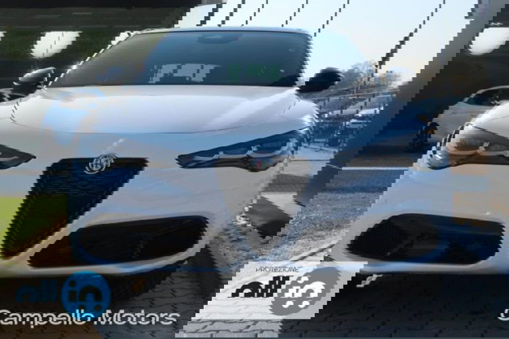 Alfa Romeo Stelvio nuova a Venezia (2)