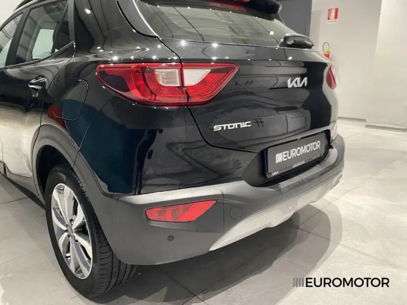 Kia Stonic usata a Bari (10)
