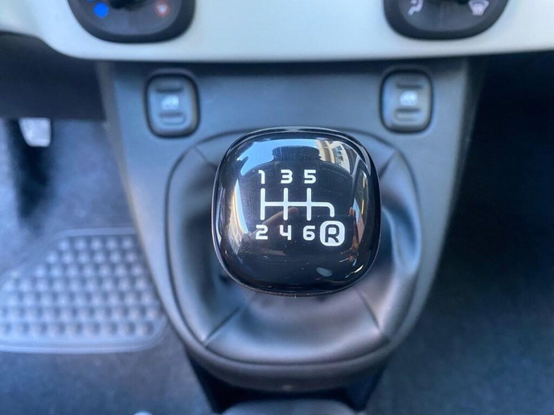 Fiat Panda Cross nuova a Torino (12)