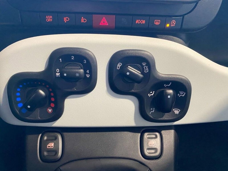 Fiat Panda Cross nuova a Torino (11)