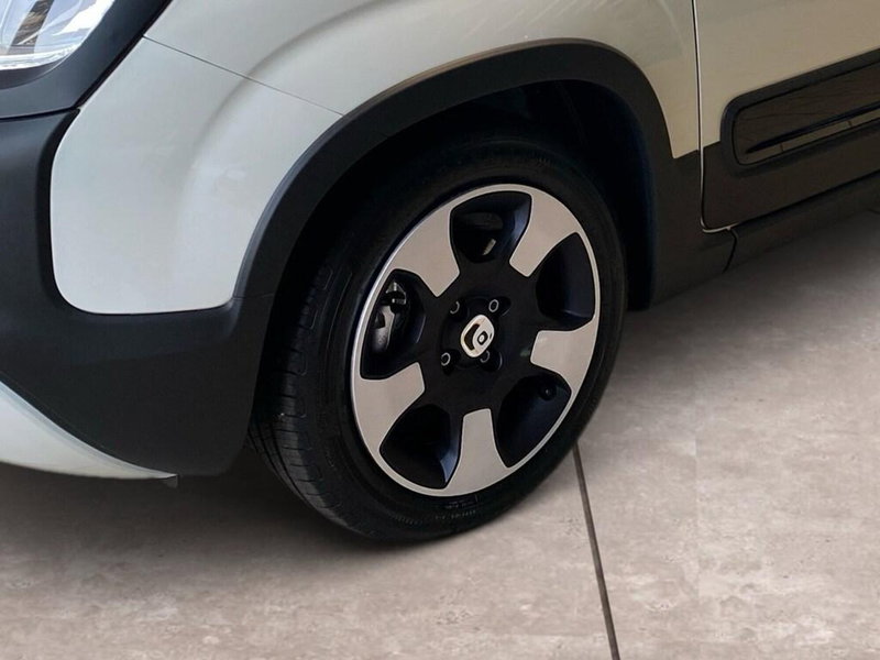 Fiat Panda Cross nuova a Torino (15)