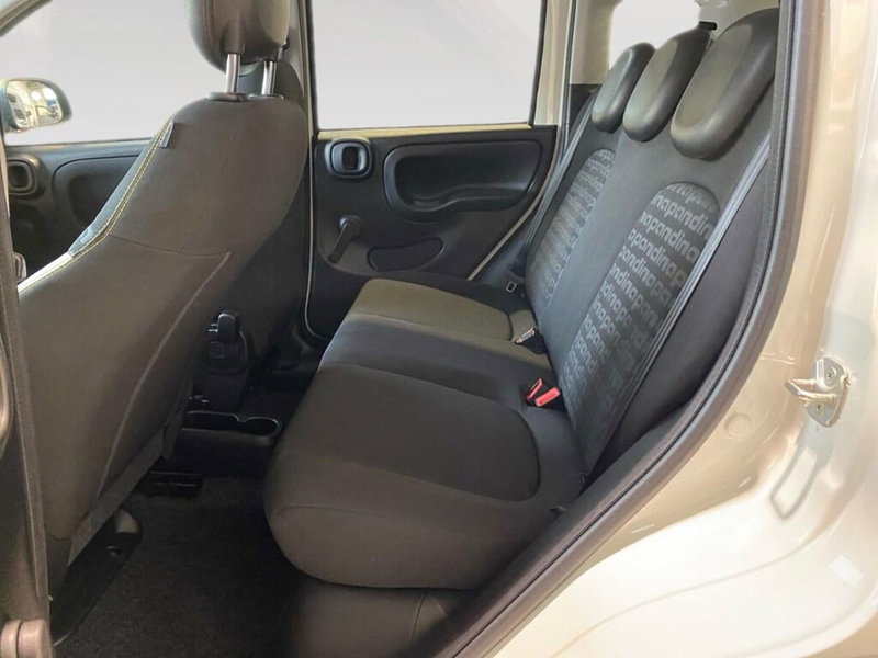 Fiat Panda Cross nuova a Torino (8)