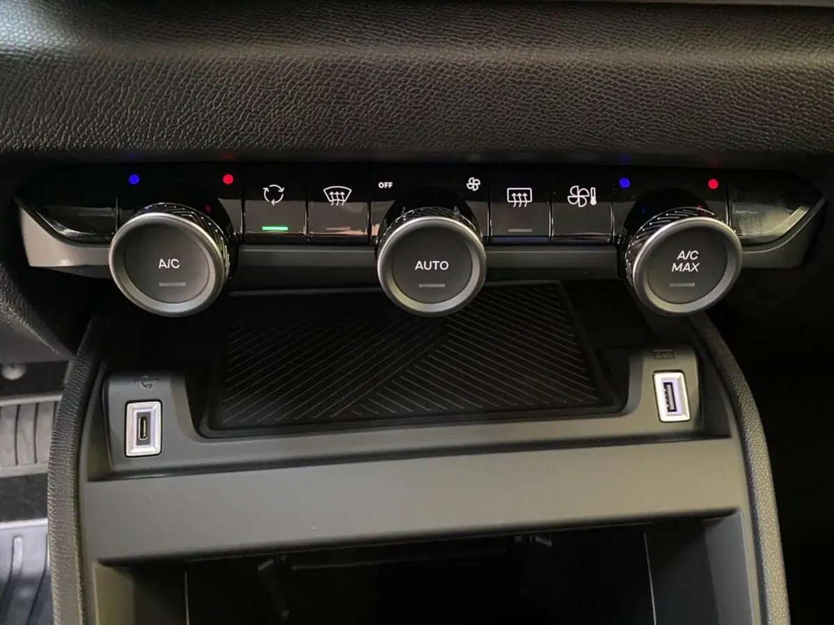 Citroen C4 nuova a Torino (11)