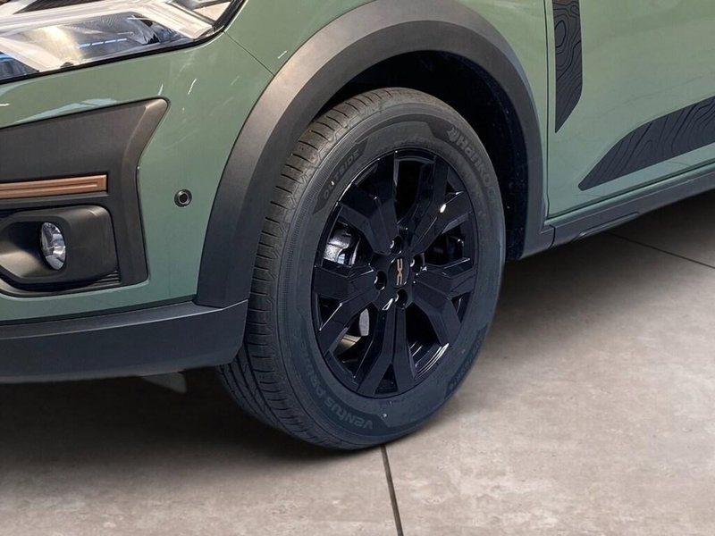 Dacia Sandero Stepway nuova a Torino (15)