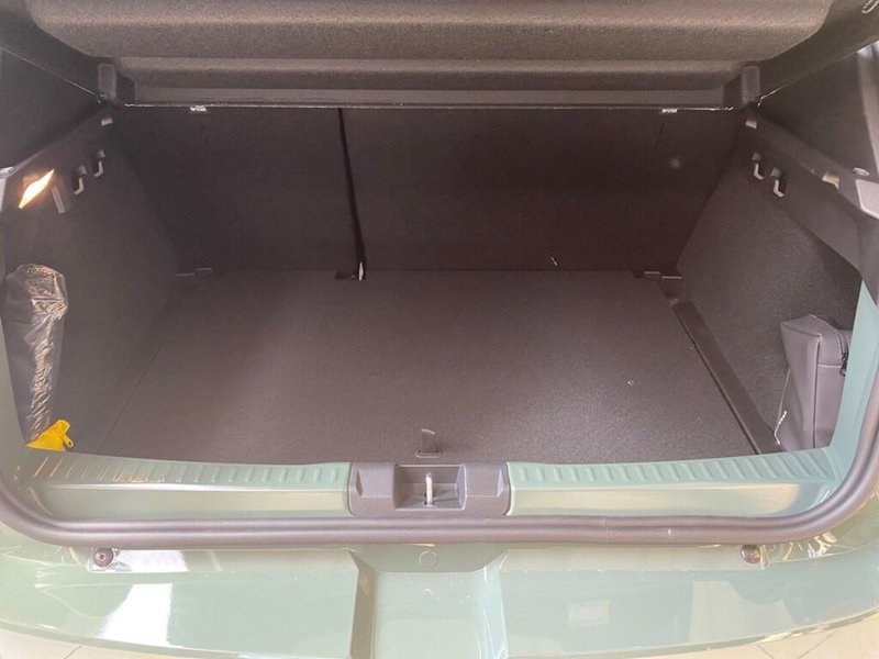 Dacia Sandero Stepway nuova a Torino (9)