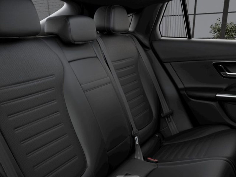 Mercedes-Benz GLC nuova a Verona (7)
