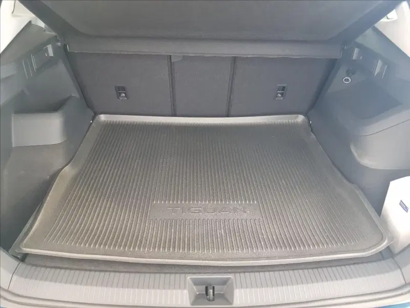 Volkswagen Tiguan usata a Lucca (15)