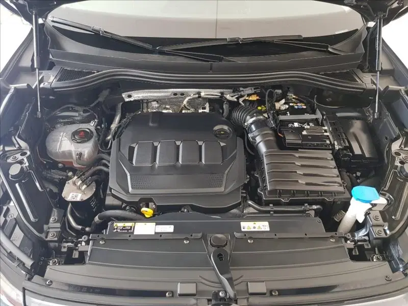 Volkswagen Tiguan usata a Lucca (17)