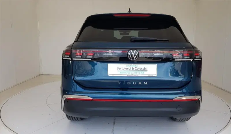 Volkswagen Tiguan usata a Lucca (5)