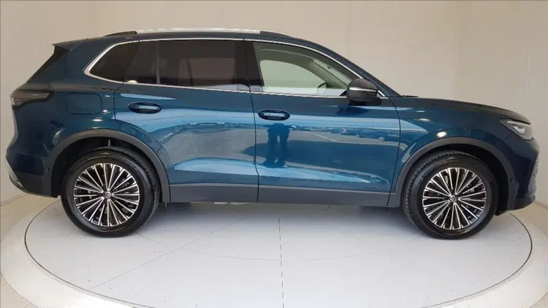 Volkswagen Tiguan usata a Lucca (7)