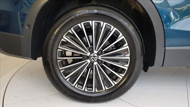 Volkswagen Tiguan usata a Lucca (9)