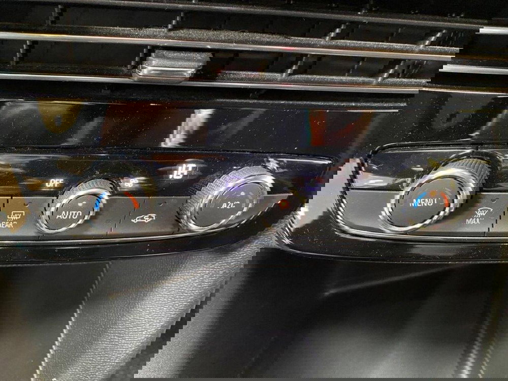 Opel Mokka usata a Torino (11)