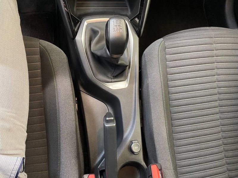 Peugeot 208 usata a Torino (12)