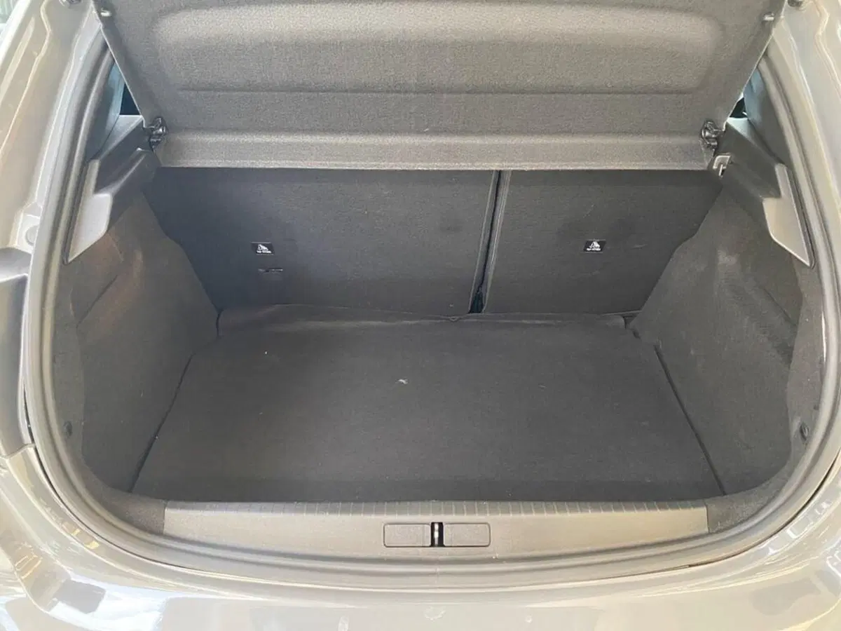 Peugeot 208 usata a Torino (9)