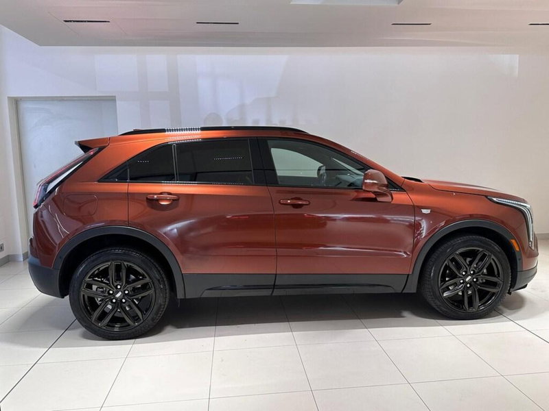 Cadillac XT4 usata a Varese (5)