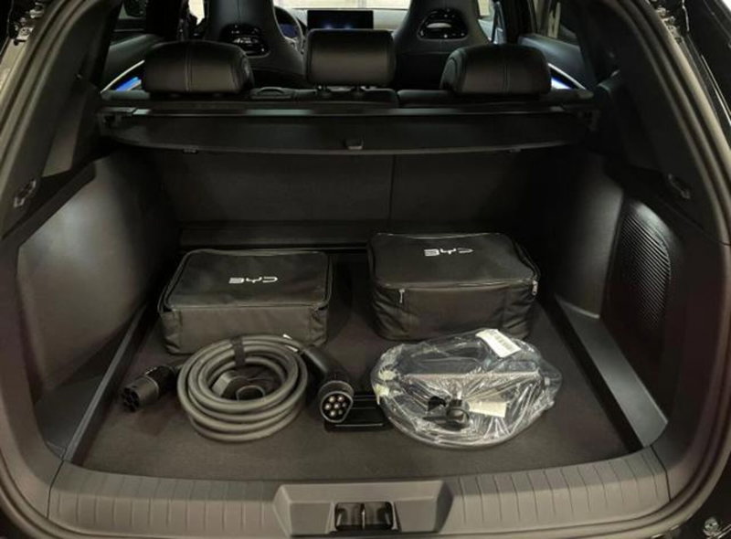 Byd Seal U DM-i  nuova a Bologna (18)