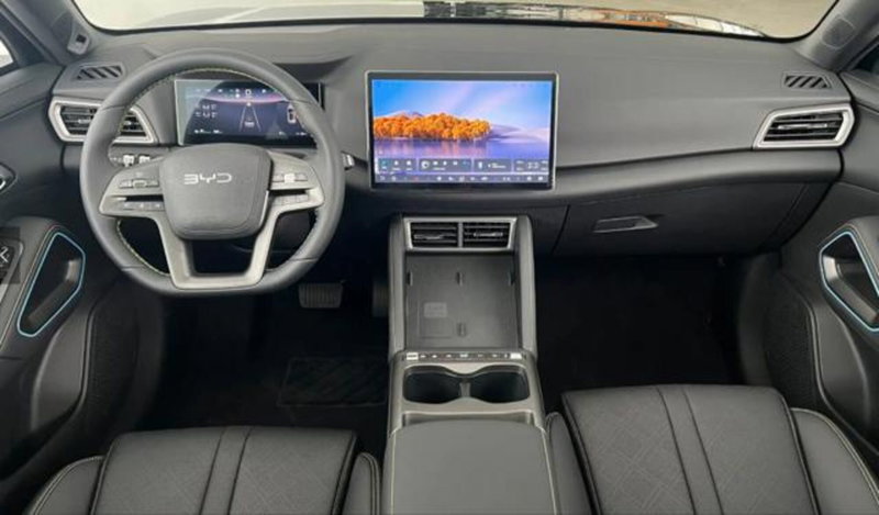 Byd Atto 2 nuova a Bologna (8)