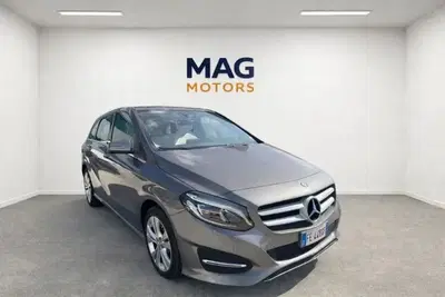 Mercedes-Benz Classe B 180 d Premium del 2016 usata a Rende