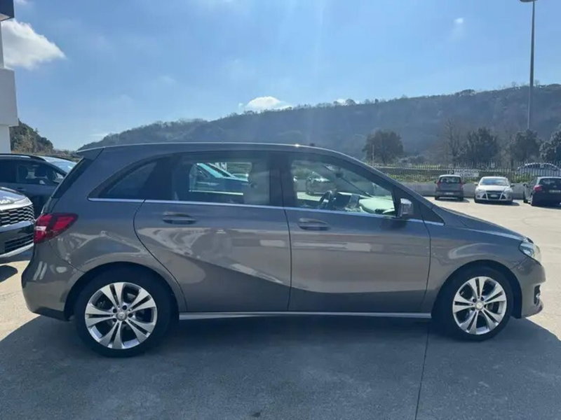 Mercedes-Benz Classe B usata a Cosenza (5)