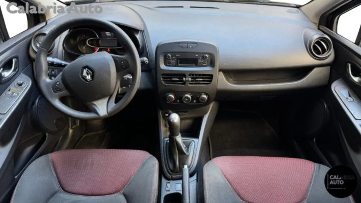 Renault Clio usata a Reggio Calabria (8)