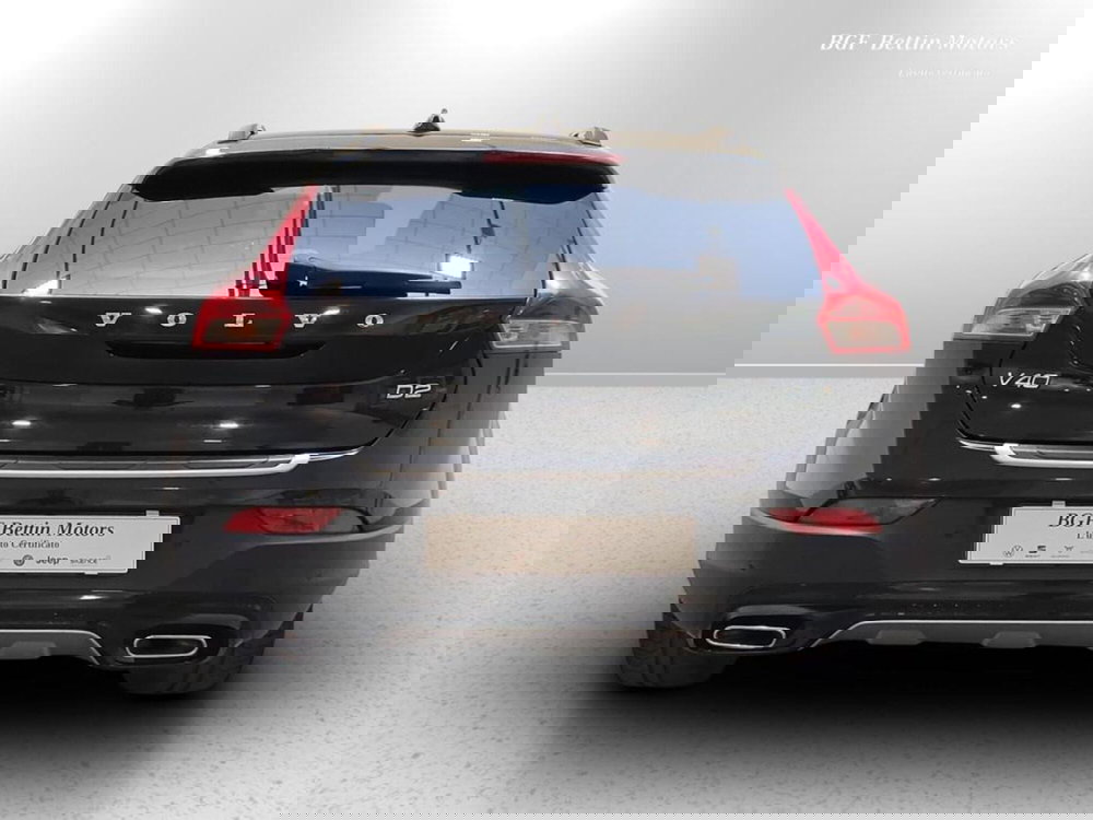 Volvo V40 Cross Country usata a Padova (8)