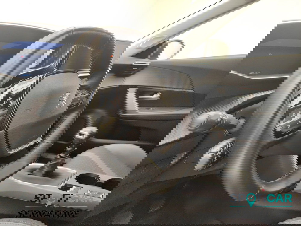 Peugeot 2008 usata a Como (9)