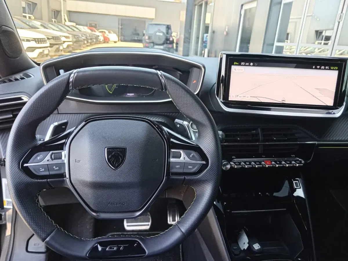 Peugeot 2008 usata a Alessandria (18)