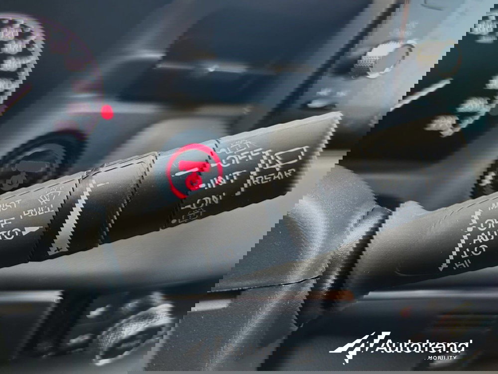 Honda HR-V usata a Bari (11)