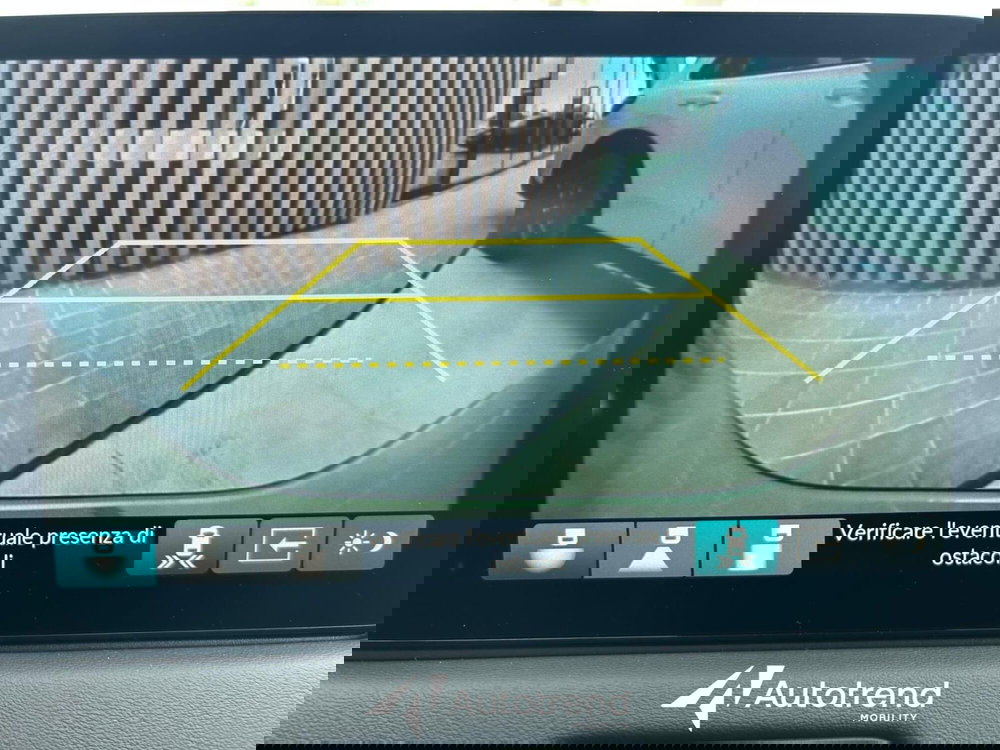 Honda HR-V usata a Bari (13)